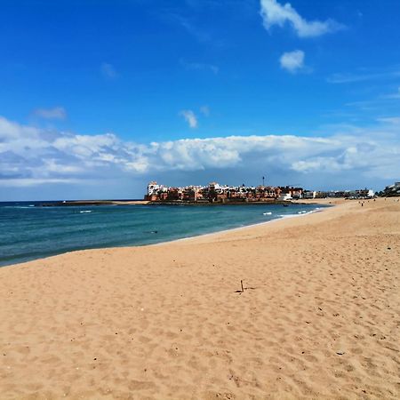 Grand Appartement Vue Golf A 2 Min De La Plage Bouznika Luaran gambar